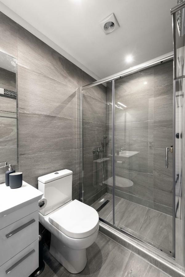 M&F Luxury Suites est. 2019 / F Suite Thessalonique Extérieur photo
