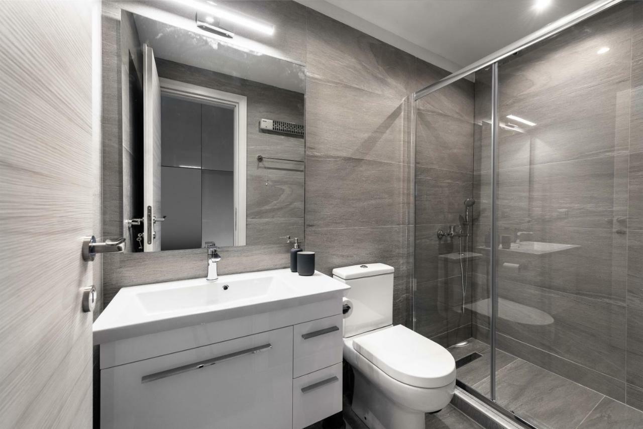 M&F Luxury Suites est. 2019 / F Suite Thessalonique Extérieur photo