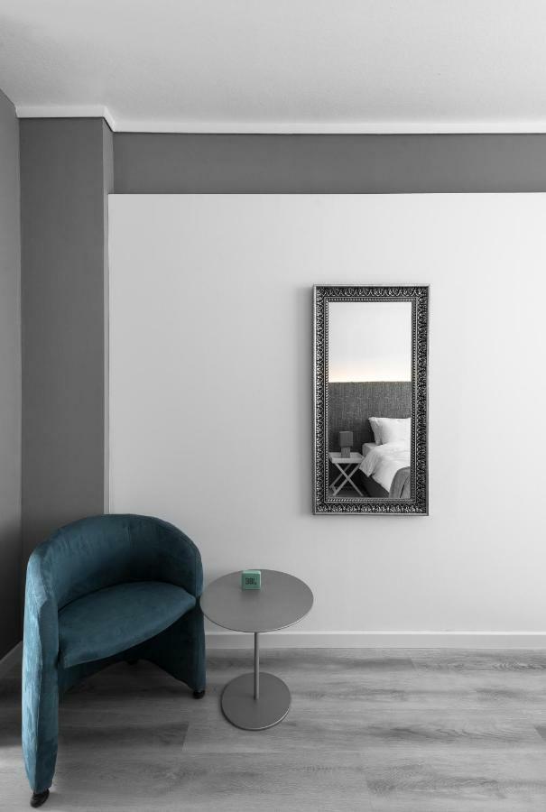 M&F Luxury Suites est. 2019 / F Suite Thessalonique Extérieur photo